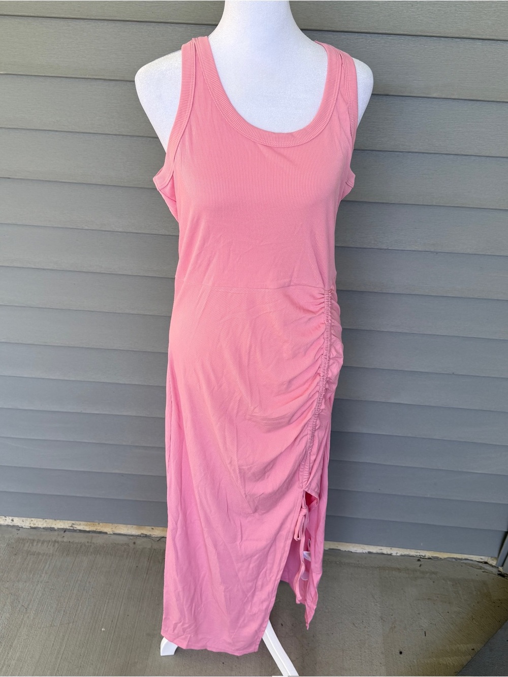 XL NWOT Side Drawstring Ruched High Slit Bodycon Sleeveless U Neck Ribbed Midi